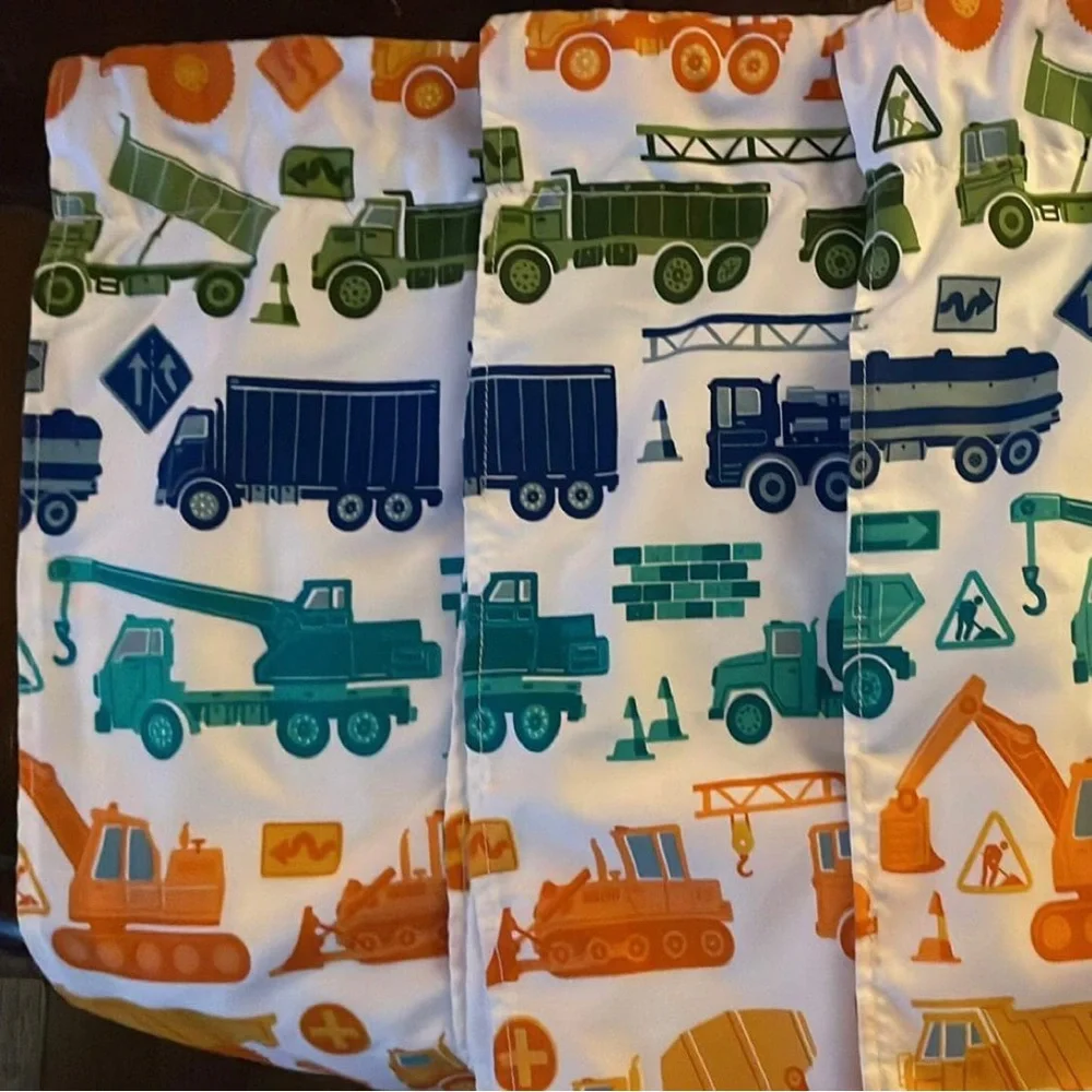 Valances- Construction Vehicle Pattern - Picture 2 of 2